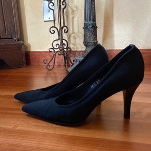 DNKY black heel